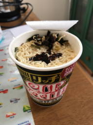 カップヌードル