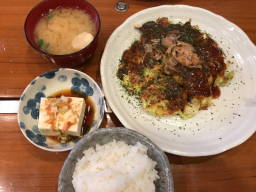 お好み焼き定食