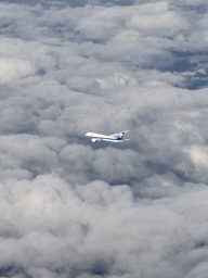 �������i�F