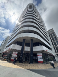 �z���_�{��