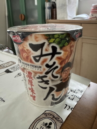 �݂�����