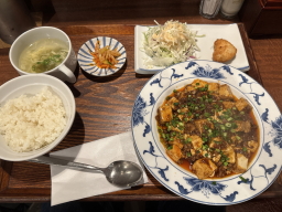 麻婆豆腐定食