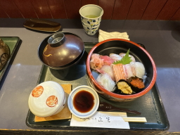 ���� ����