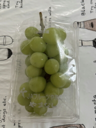 シャインマスカット