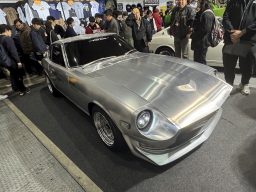 �I�[�g�T����